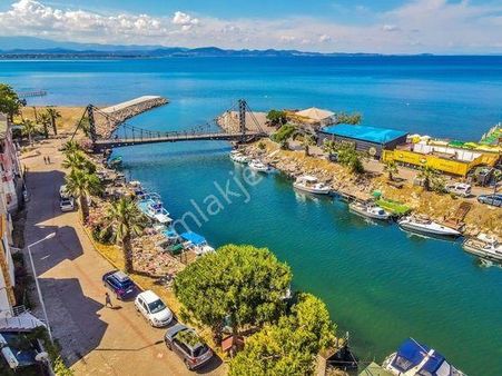 🛑🛑aktif'ten Akçay'da Yeni Bir Başlangıç Yerden Isıtma Ayrı Mutfaklı Satılık 2+1 Lüks Geniş Daire