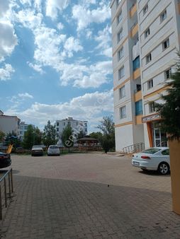 Hızlı 21 Gayrimenkul' Den Bağcılar Ahmet Kaya Cad Üzerinde Satılık