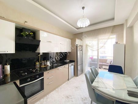 Kalite Yapı Dizayn İnce İşcilik Ara Kat Geniş Oturum 2+1 Daire