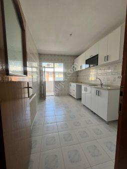 Mehmet Akif Mahallesi 2+1 Metroya Yürüme Mesafesi