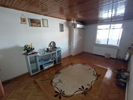 Topçular Mah. Geniş Teraslı 4+1 130 M2 Kiralık 30.000.-tl.