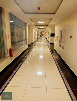 Maslak Büyükdere Caddesi Üzerinde, 330 M2, Kiralık Ofis...