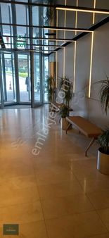 Gayrettepe Cadde Üzerinde, Dekorasyonlu 674 M2 Kiralık Ofis...