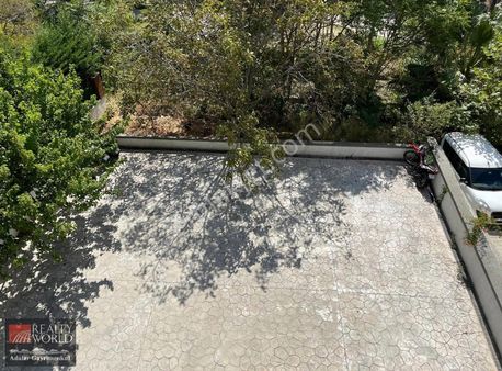 Kartal Yakacık Yeni Mah Yüksek Arsa Paylı Geniş 3+1 Daire