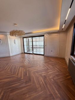 Çukurambar' Da Mimar Tasarımlı Hiç Kullanılmamış Lüks 3+1 Daire