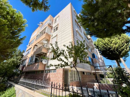 Akçay Sezgin Emlaktan Ayrı Mutfak & Doğalgazlı Satılık 3+1 Daire