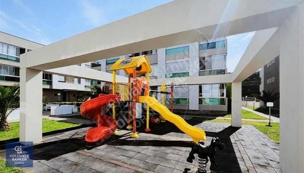 Gaziemir Fatih Mah. Sarnıç Park Evlerinde 3+1 Konforlu Daire