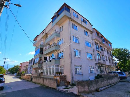 Hak Emlak'tan Hamidiye Mahallesinde Satılık 4+1 Dubleks Daire