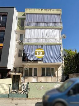 Hb'den 2+1 Satılık Daire, Adnan Menderes Mahallesi'nde Ara Kat 3 Cepheli