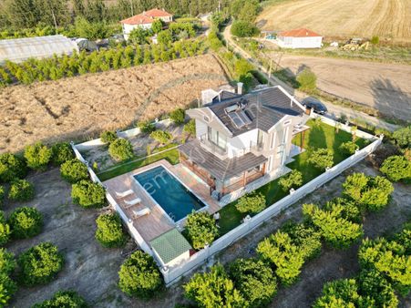 📌 Kış Dönemi Kiralık Villa Esin (7 Aylık)