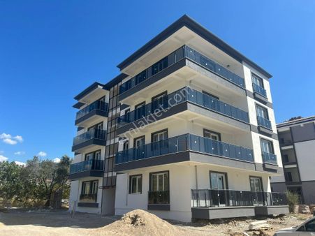 Yüksel'den Kadıköyde Ayrı Mutfaklı Ebeveyn Banyolu Lux 2+1 Daire