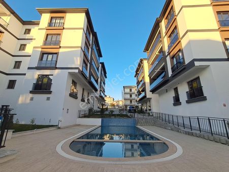 Tekirdağ Süleymanpaşa Zafer Mah. Havuzlu Sitede Satılık Lüks 3+1 Daire