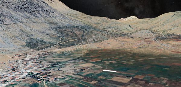 İmecik Köyü Yakını 1491m² Yatırımlık Tarla