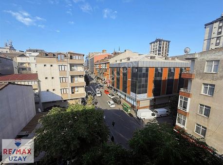 İsmetpaşa Mahallesi'nde Merkezi Konumda 4+1 Kiralık Daire