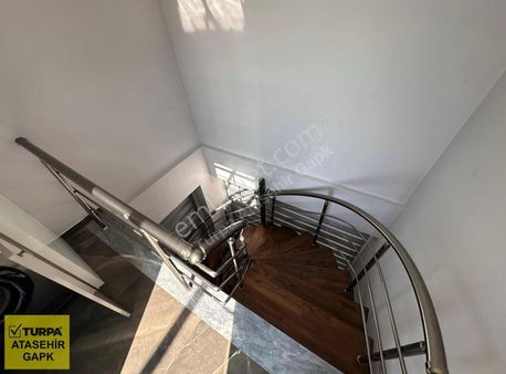 Kozbeyli Reva Sitesinde Müstakil Havuzlu Satılık 4+1 Villa