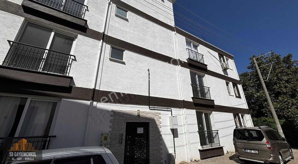 Gömeçte 2+1 Giriş Kat Şehir İmkânlarına Yürüyerek Ulaşın