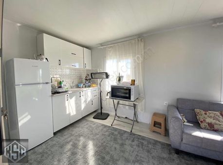 Karadeniz Emlak'tan Arsa İçerisinde Yapı Kayıt Belgeli 1+1 Ev