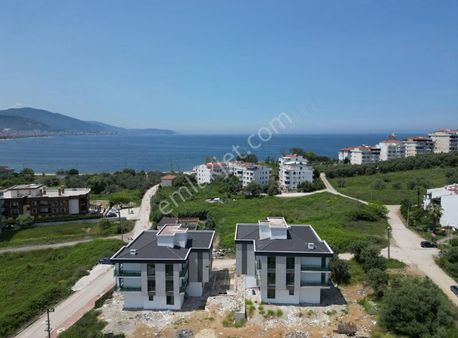 Yalova Çınarcık Koru Mevkii Sahile 150 Metre Satılık Dairemiz