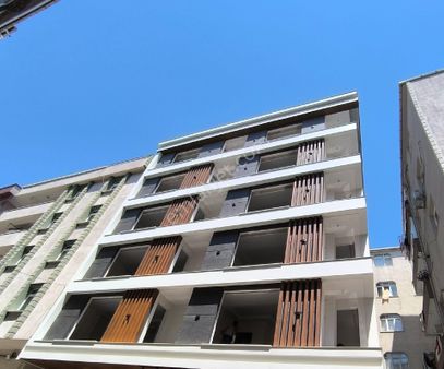 Yenibosna Zafer Mh 2+1 E5 Metro Yakını Sıfır Daire