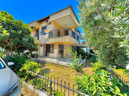 Kuşadası Karaova Mahallesinde 3+1 Satılık Villa