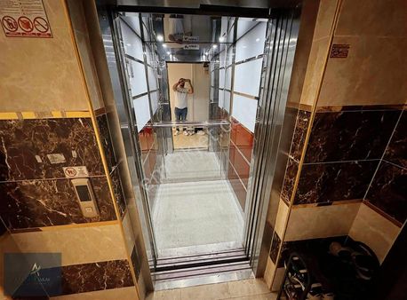 Atapark Ta Ara Kat Ön Cephe Geniş M2 Masrafsız 3+1 Satılık Daire