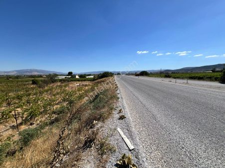 Rota Gayrimenkul’den Belenyaka Mahallesi’nde Satılık Eşşsiz Konumda 1,5 Dönüm Çiftlik Ruhsatlı I