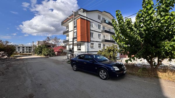 Başiskele Fatih Mah.sıfır Satılık 1 Numaralı 2+1 Bahçe Dubleks