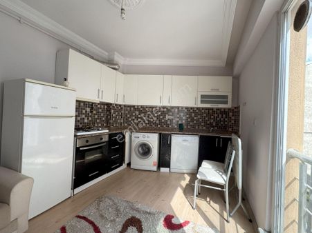 Çarşı İçerisinde Kiralık Eşyalı 1+1 Daire - Remax Jale Kırbaş