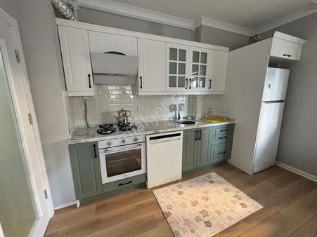 Deha Emla'tan Akçaabat Yenimahallede Satılık 2+1 Daire