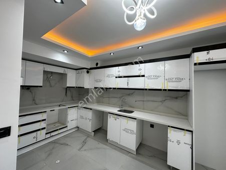 !!recep Ümit Emlak'tan Çamlıca Mahallesinde 3+1 Ferah Daire Yd-