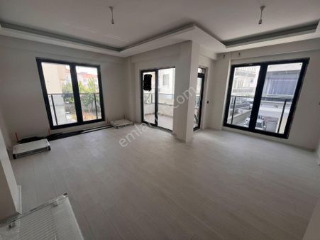 Bahçelievler Mahallesi M.akif Esoy Caddesi Yunus Market Civarı Satılık 2+0 Ve 3+1 Daireler