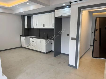 Eskidjiden Fesleğende 3+1 Satılık Sıfır Daireler