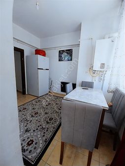 Mithatpaşa Mahallesınde Acil Satılık Daire