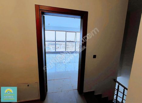 Kartepe Sapanca Yoluna Cephe Tabela Değeri Yüksek Satılık Ofis