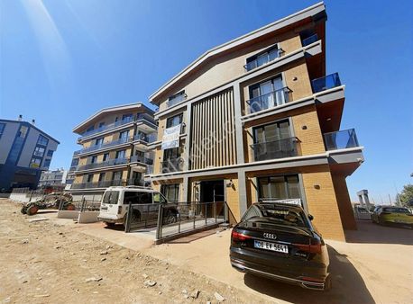 Pogadan Yatırımlık Süper Lokasyonda 1+1 Satılık