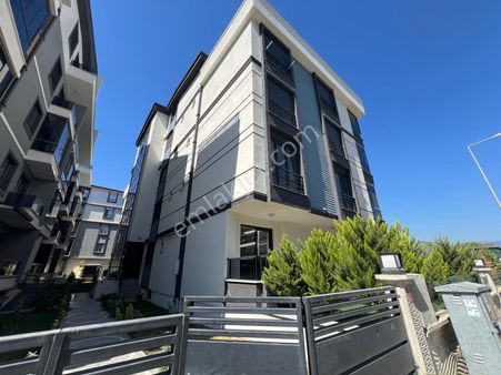 ▄▄jet'ten Altınkum'da Bahçe Kullanımlı Ön Cephe Şık Tasarım 2+1