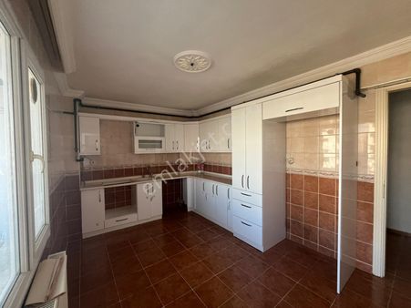 Ayrancılar Staremlaktan Izmıraydın Yolunda Kiralık 3+1 155m Arakat Daire