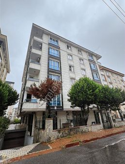 Ares'den Butik Sitede Kiralık Daire 1+1 Balkonlu