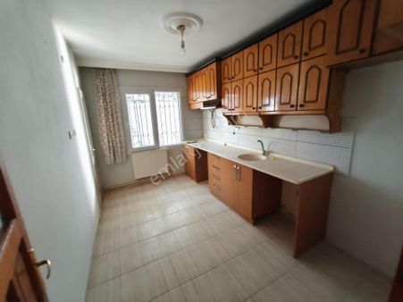 Sarnıç Giriş Kat Kombili Geniş Kiralık 2+1 Daire