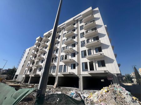 Ulusbey Den Merkezi Konumda 1*1