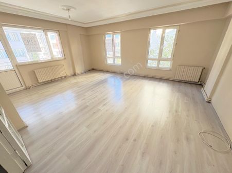 Marmara'dan Edirne Fatih Mah İbrahim Ay Cad 3+1 Kiralık Daire