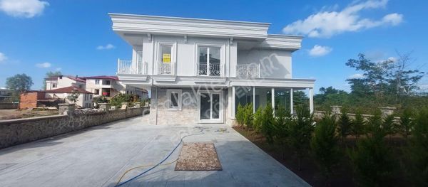 Cumhuriyet / Turnasuyu Denize 50mt 2 Adet Villa Eray Gök Emlak