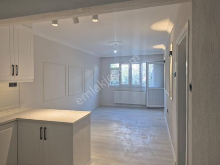 Acil !!! Mevkii Yerde Masrafsız Satılık Daire