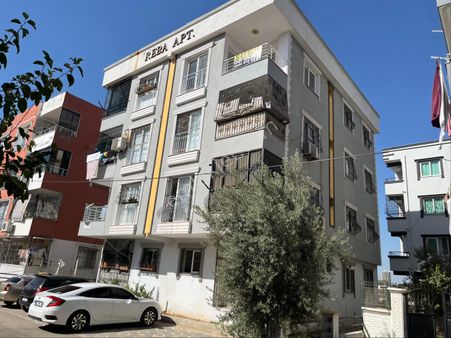 Yüreğir Yenidoğan Mahallesi'nde 2 + 1 Dairemiz Satılıktır