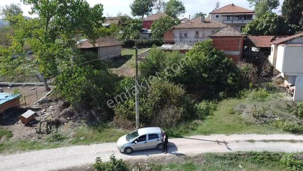 Sakarya / Kaynarca / Ömerağa Köy İçi436 M² %40 İmarlı, 2 Kat İnşaat İzinli Arsa