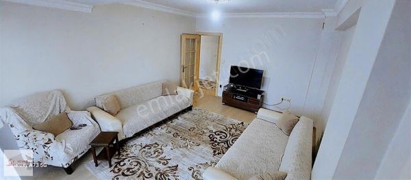 Gaziosmanpaşa Bağlarbaşı Mah.güllü Caddesınde,,2+1 Satılık