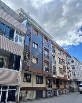 Kısıklı / Ferah'da Katta Tek, Geniş, Bakımlı, Fırsat Daire