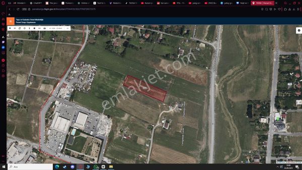 Arnavutköy Haraççı Mahallesi 3700 M2 Arsa