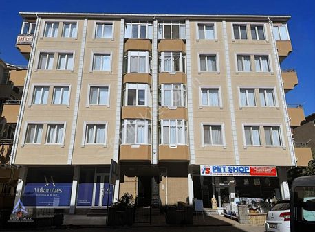 Atuğ Emlak'tan Eskibedir Caddesi'nde Satılık 2+1 Geniş Daire