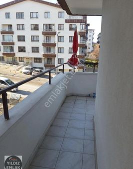 4+1 Ara Kat Ön Cephe Kiralık Daire Yıldız Emlak'tan